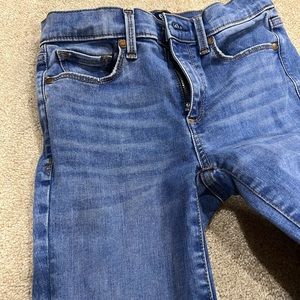Women’s skinny denim